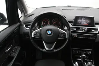 BMW 218, 1.5, 100 kW, бензин, автомат, передний привод