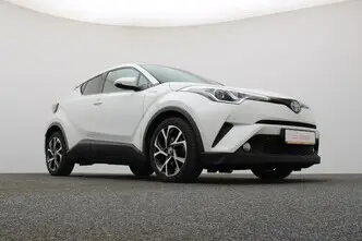 Toyota C-HR, 1.8, 72 kW, гибрид б+э, автомат, передний привод