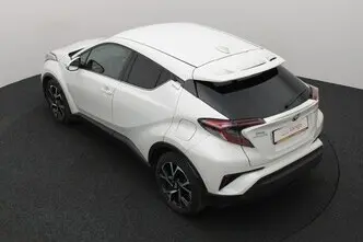 Toyota C-HR, 1.8, 72 kW, гибрид б+э, автомат, передний привод