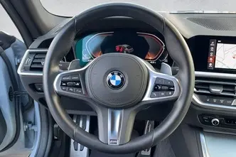 BMW 420, 140 kW, гибрид д+э, автомат, полный привод