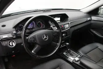 Mercedes-Benz E 200, 1.8, 135 kW, бензин, автомат, задний привод