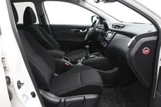 Nissan Qashqai, 1.2, 85 kW, бензин, механическая, передний привод