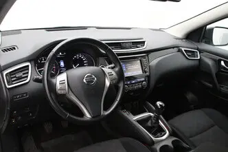 Nissan Qashqai, 1.2, 85 kW, бензин, механическая, передний привод