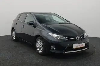 Toyota Auris, 1.6, 97 kW, бензин, автомат, передний привод