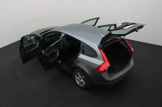 Volvo V60, 2.0, 88 kW, дизель, механическая, передний привод