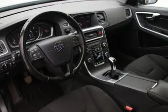 Volvo V60, 2.0, 88 kW, дизель, механическая, передний привод