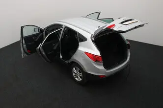 Hyundai ix35, 1.6, 99 kW, бензин, механическая, передний привод