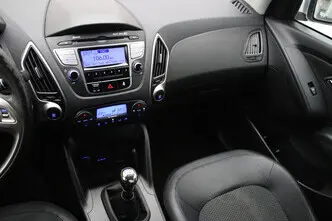 Hyundai ix35, 1.6, 99 kW, бензин, механическая, передний привод