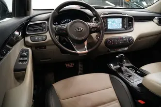 Kia Sorento, 2.2, 147 kW, дизель, автомат, полный привод