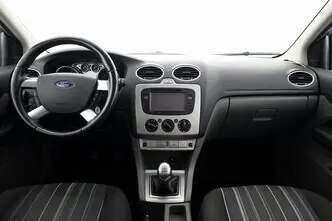 Ford Focus, 1.6, 74 kW, бензин, механическая, передний привод