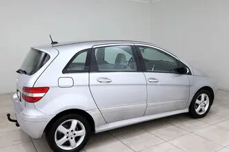 Mercedes-Benz B 180, 2.0, 80 kW, дизель, автомат, передний привод