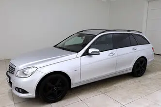 Mercedes-Benz C 200, 2.1, 100 kW, дизель, механическая, задний привод