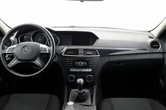 Mercedes-Benz C 200, 2.1, 100 kW, дизель, механическая, задний привод