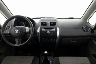 Suzuki SX4, 1.5, 82 kW, бензин, механическая, передний привод