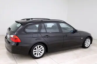 BMW 320, 2.0, 110 kW, бензин, механическая, задний привод