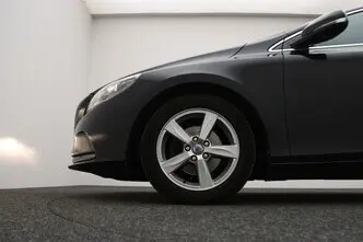 Volvo V40, 1.6, 84 kW, дизель, механическая, передний привод