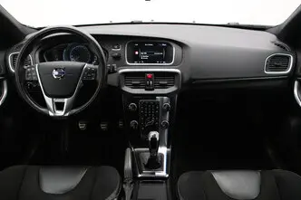 Volvo V40, 2.0, 88 kW, дизель, механическая, передний привод