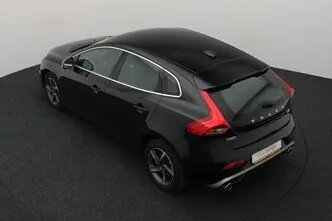 Volvo V40, 2.0, 88 kW, дизель, механическая, передний привод