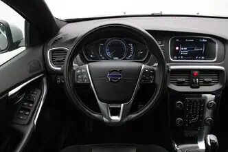 Volvo V40, 2.0, 88 kW, дизель, механическая, передний привод