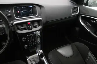 Volvo V40, 2.0, 88 kW, дизель, механическая, передний привод