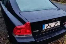 Volvo S60, 2.4, 103 kW, бензин+cng, механическая, передний привод