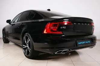 Volvo S90, 2.0, 233 kW, подключаемый гибрид б+э, автомат, полный привод