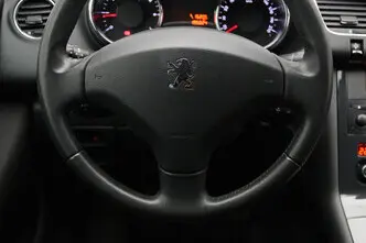 Peugeot 3008, 1.6, 88 kW, бензин, механическая, передний привод