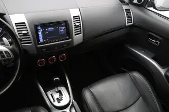 Mitsubishi Outlander, 2.0, 108 kW, бензин, автомат, передний привод