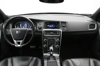 Volvo V60, 2.4, 158 kW, подключаемый гибрид д+э, автомат, полный привод