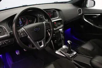 Volvo V40, 2.0, 88 kW, дизель, механическая, передний привод