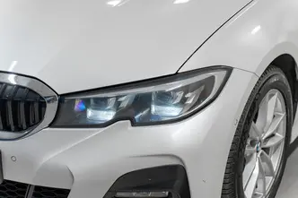 BMW 320, 2.0, 140 kW, дизель, автомат, полный привод