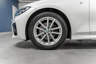 BMW 320, 2.0, 140 kW, дизель, автомат, полный привод