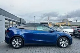 Tesla Model Y, 378 kW, электричество, автомат, полный привод