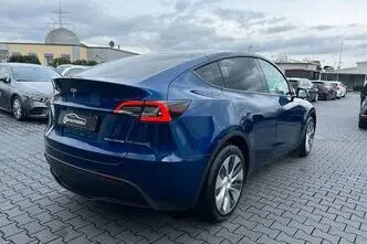 Tesla Model Y, 378 kW, электричество, автомат, полный привод