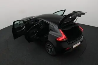 Volvo V40, 2.0, 88 kW, дизель, механическая, передний привод