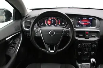 Volvo V40, 2.0, 88 kW, дизель, механическая, передний привод