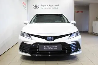 Toyota Camry, 2.5, 131 kW, hybrid p+e, automatic, front-wheel drive