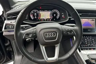 Audi Q8, 3.0, 210 kW, hybrid d+e, automatic, four-wheel drive