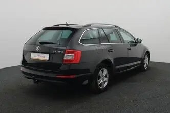 Škoda Octavia, 1.2, 77 kW, бензин, механическая, передний привод