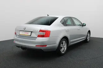 Škoda Octavia, 1.6, 81 kW, дизель, механическая, передний привод