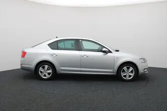 Škoda Octavia, 1.6, 81 kW, дизель, механическая, передний привод