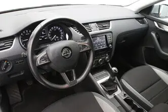 Škoda Octavia, 1.6, 81 kW, дизель, механическая, передний привод