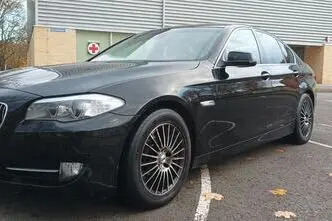 BMW 520, 2.0, 135 kW, дизель, автомат, задний привод