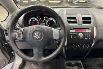 Suzuki SX4, 1.6, 88 kW, бензин, механическая, полный привод