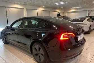 Tesla Model 3, 366 kW, электричество, автомат, полный привод