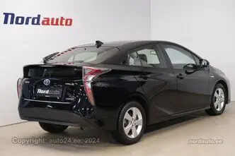 Toyota Prius, 1.8, 72 kW, гибрид б+э, автомат, передний привод