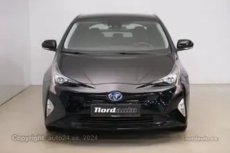 Toyota Prius, 1.8, 72 kW, гибрид б+э, автомат, передний привод