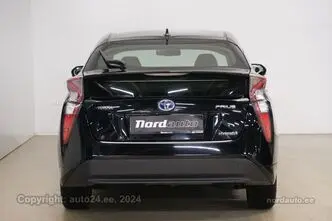 Toyota Prius, 1.8, 72 kW, гибрид б+э, автомат, передний привод