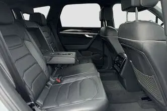 Volkswagen Touareg, 3.0, 210 kW, дизель, автомат, полный привод