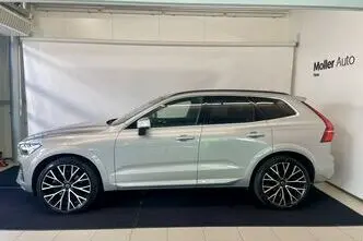 Volvo XC60, 2.0, 145 kW, гибрид д+э, автомат, передний привод